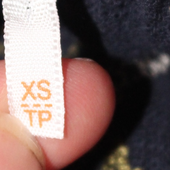 HOST Pick 🎉Free People Saachi Smocked Off-shoulder Embroidered Floral Sleeve Top - Picture 8 of 11